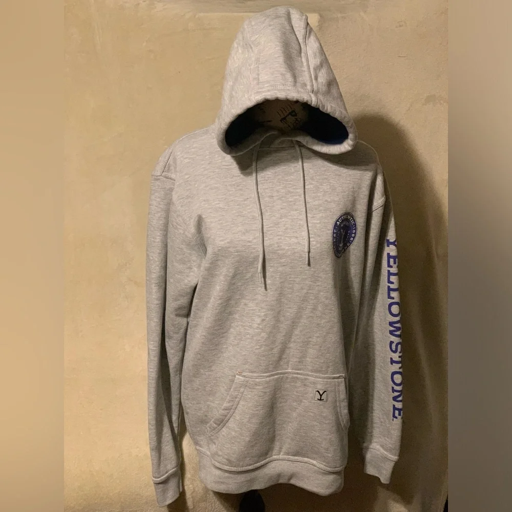 Yellowstone Dutton Ranch Wear the Brand Gray S Hooded Sweatshirt - Picture 4 of 13